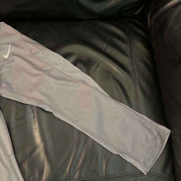 NIKE Leggings Epic Crop Tight Dri-Fit Athletic Pants Running Gray Mesh Capri S - Picture 7 of 7